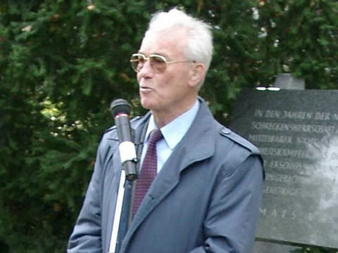 Richard Wadani