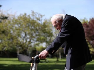 Captain Tom Moore inspires COVID-19 hit Britain