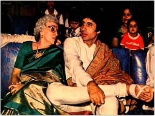 Mother’s Day: Amitabh Bachchan shares rare photos of mum Teji