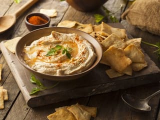 7 of our favourite places in Dubai to enjoy the humble hummus
