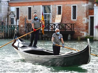 Look: Gondolas return to Grand Canal of Venice