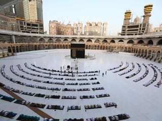 In pictures: Eid prayers at Grand Mosque in Mecca without worshippers