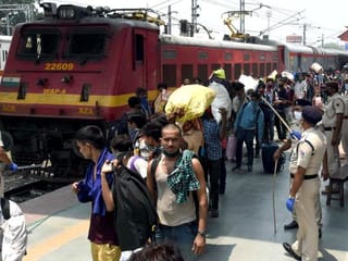 On India's Shramik special trains, migrants complain of long delays – with little food or water