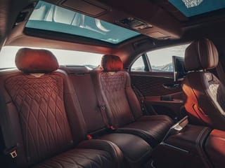 Look! Bentley Flying Spur’s cabin is luxury personified