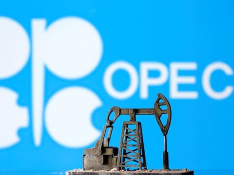 Decision making is getting some much needed push and direction in the oil industry. Not having to meet for formal discussions has speeded up the process.