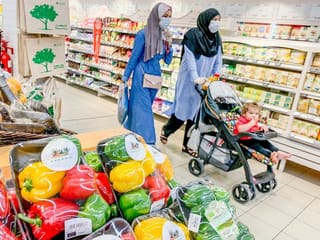 In pictures: Dubai residents embrace the weekend on a happy note with children and elderly