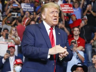 Tulsa arena hosts thousands for Trump rally amid COVID-19 fears