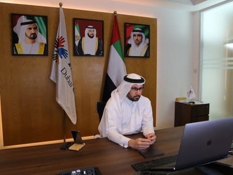 Tariq Al Gurg, Dubai Cares CEO e-ttends UNRWA’s Extraordinary Virtual Annual Pledging Conference in support of Palestinian refugees.
