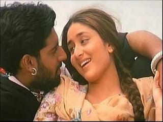 Abhishek Bachchan, Kareena Kapoor mark 20 years in Bollywood