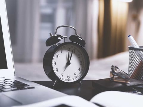 What investing style best suits your busy schedule?