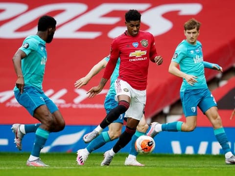 Football transfer gossip: Marcus Rashford set to swap Manchester United for Arsenal