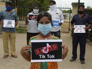 Online searches drop for TikToK, WeChat, ShareIT as India bans Chinese apps