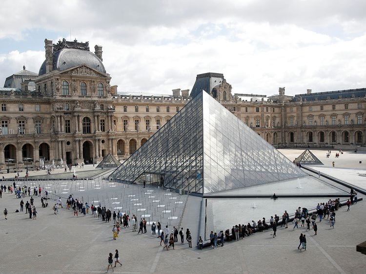 Louvre Museum