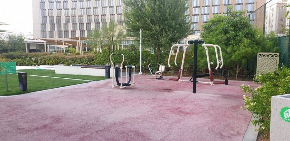 REG 200706 OMAN common gym equipment outdoor-1594029447980