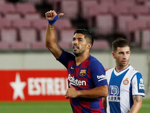 Luis Suarez in action for Barcelona.