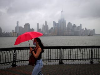 US: Storm Fay gains strength on way to New York