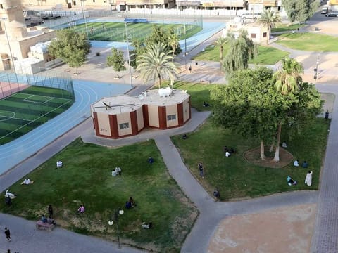 Al Futah Park in Riyadh, Saudi Arabia. Recently, a citizen was apprehended in the Asir region for violating environmental regulations through unauthorided camping.