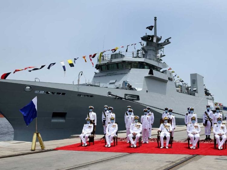 Chief of the Naval Staff Admiral Zafar Mahmood Abbasi Pakistan Navy Ship Yarmook karachi