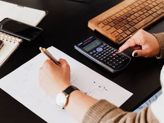 UAE: Here are six cost-effective tips to improve your financial literacy