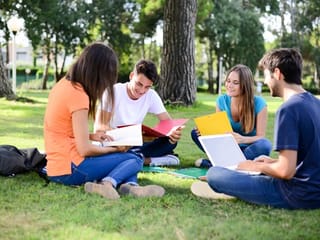 Want to go to a college or university in the UAE? Here is all you need to know