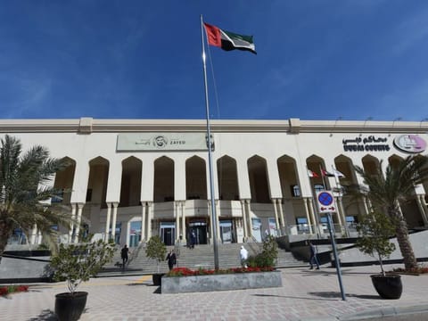Dubai court orders son’s eviction from father’s home despite family ties
