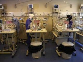 Crisis hits Lebanon’s hospitals, among best in Mideast