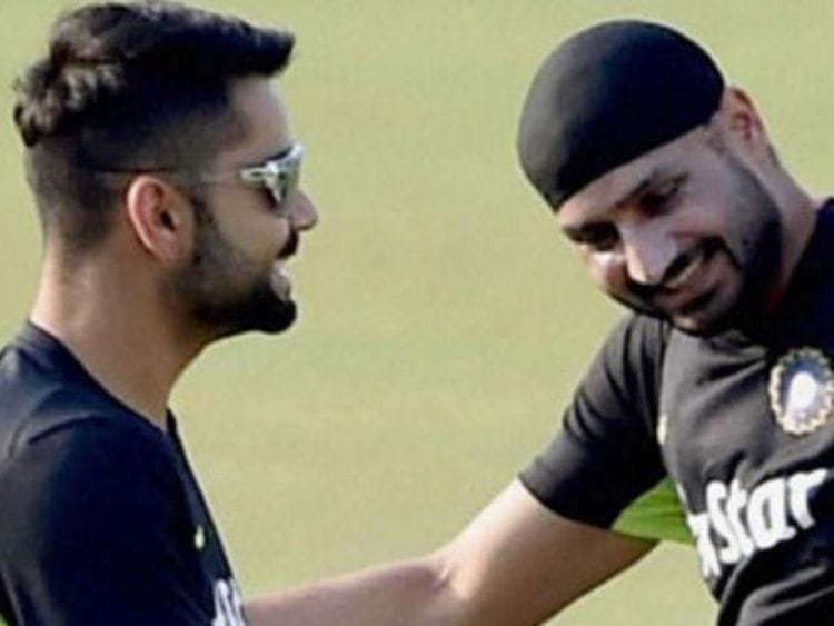 Harbhajan Singh with Virat Kohli