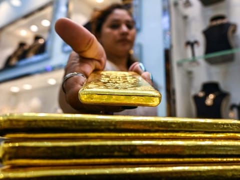 Gold's upward mobility has got investors piling in, but if global economies were to somehow correct itself, would the metal still have that luster? 