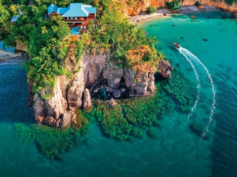 Dominica’s CBI-approved Secret Bay was recently named the #1 Resort in the Caribbean and the #6 resort in the world in Travel + Leisure’s 2020 World’s Best Awards