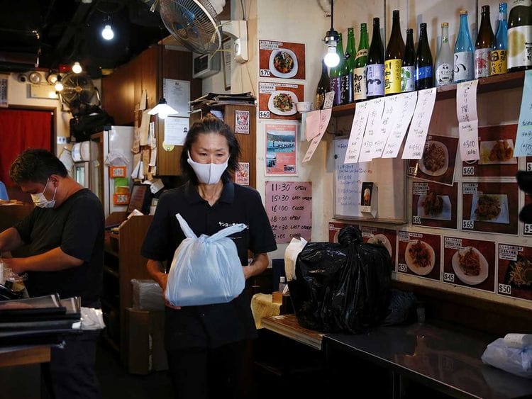 Take-away lunch Hong Kong restaurant coronavirus