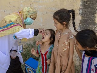UAE: Emirates Polio Campaign vaccinates 722,500 kids in Pakistan 