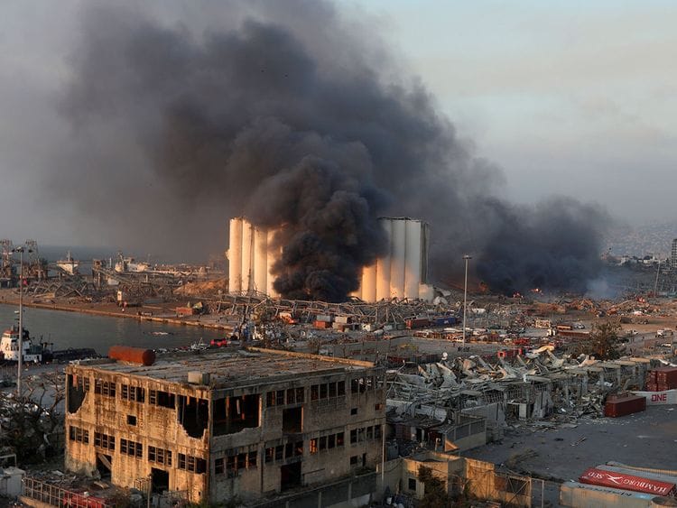 2020-08-04T185618Z_2046290851_RC267I9YC6XO_RTRMADP_3_LEBANON-SECURITY-BLAST-(Read-Only)