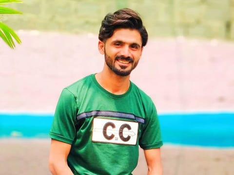 Asif Magsi aims to represent Pakistan after a video of his long jump over 11 motorbikes went viral.