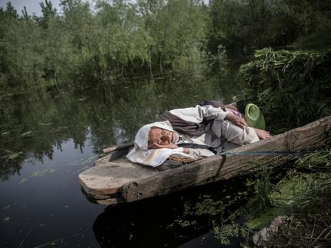 The chaos of longing; Poems on Kashmir under lockdown