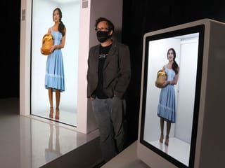 Tired of Zoom calls? Company offers at-home hologram machines 