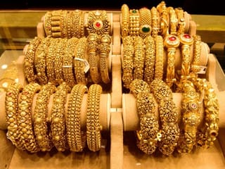 When should Dubai shoppers start buying gold again? 