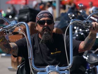 US: Bikers descend on Sturgis rally with few signs of COVID-19 pandemic