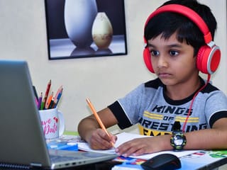 From the Editors: Hybrid learning offers new possibilities in the UAE