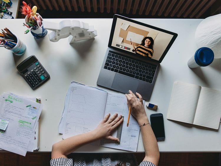 Stock e-learning online class 