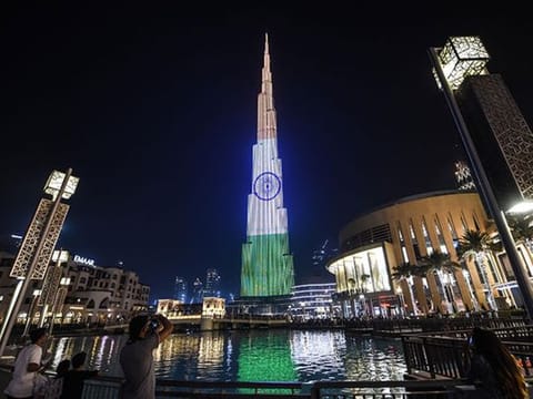 Burj Khalifa lights up for Indian Independence Day