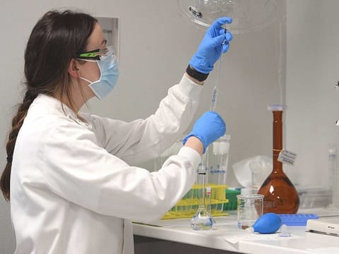 Production will take place at CSL's bioreactor facility in the State of Victoria, with the manufacturing process beginning by thawing vials containing vaccine cells which had been frozen under liquid nitrogen.