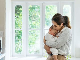 Why the pressure to breastfeed is giving some mums PTSD
