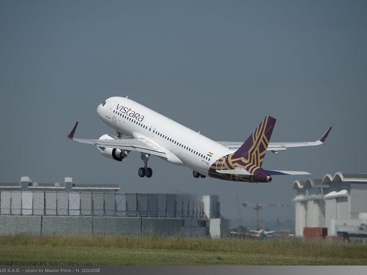 STOCK Vistara Aircraft - Take off