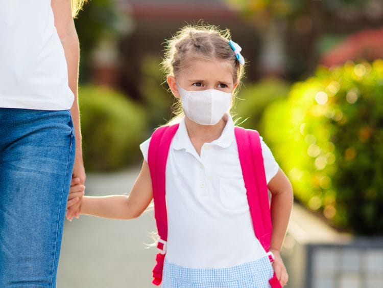 How to help your shy child go back to school