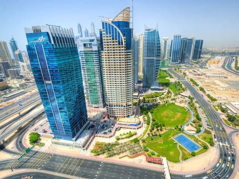 Jumeirah Lakes Towers has seen multiple project launches in recent weeks. Plus there is also the action happening in the adjoining Uptown Dubai development. 