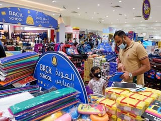COVID -19: UAE parents, students go shopping for the new school term