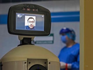 Robot eases loneliness of Mexican COVID-19 patients