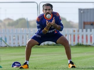 IPL in UAE: Many hands make light work of IPL team training