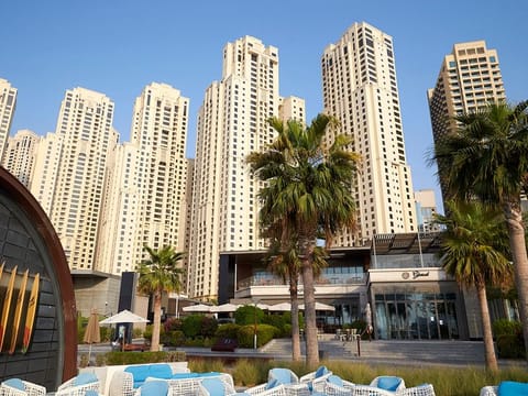 Tenants find that landlords are tuning extra cautious about cheque deposits after the recent change in the UAE laws. 