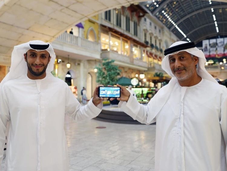 Mohammad Hareb and Hezaim Al Gamzi launch the DIMC app